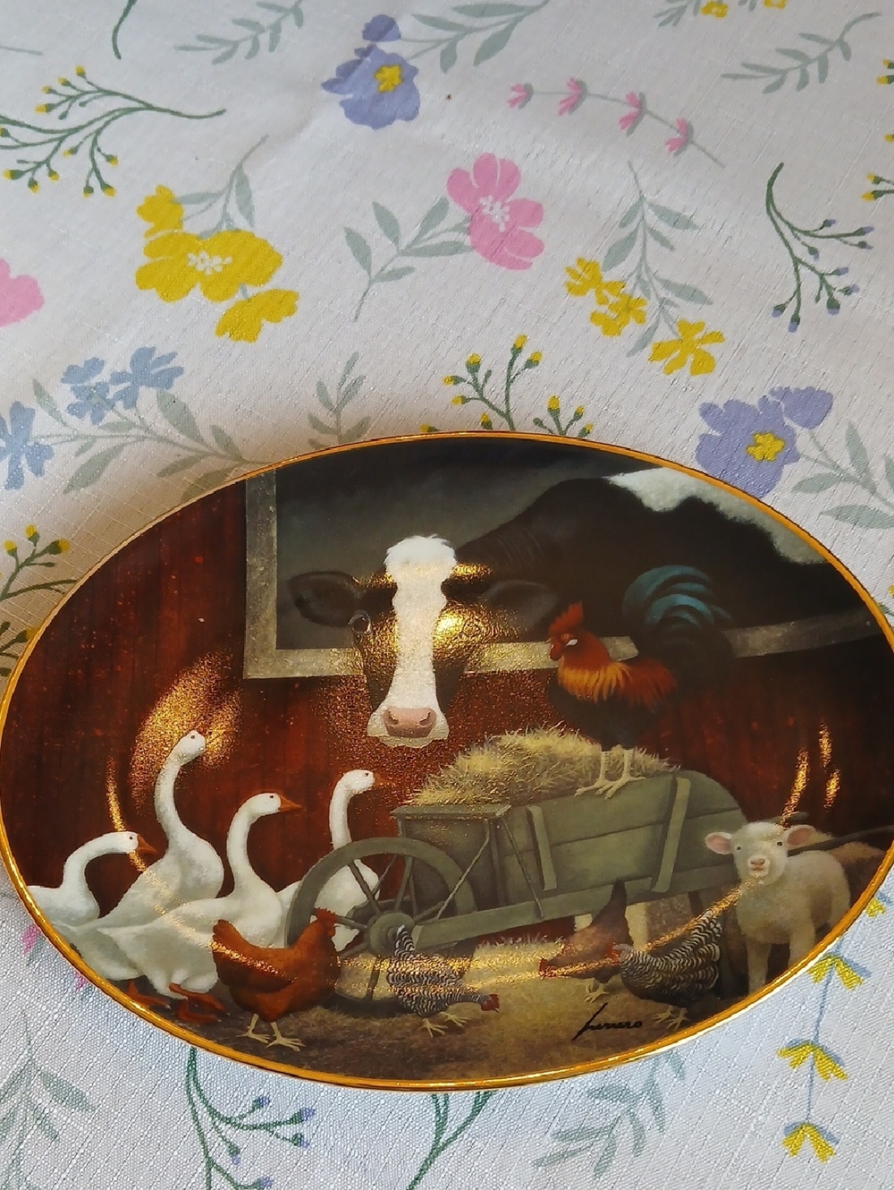 Barnyard Gathering Country Farmyard Scene Decorative Oval Wall Art - Multicolor